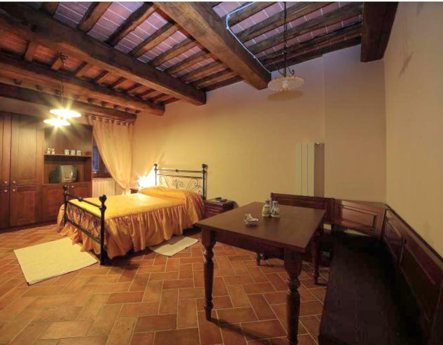 La Casa Del Calzolaio Hotel ราดิโกฟานี ภายนอก รูปภาพ