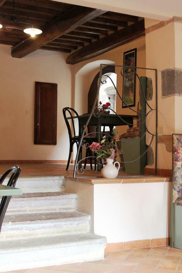 La Casa Del Calzolaio Hotel ราดิโกฟานี ภายนอก รูปภาพ