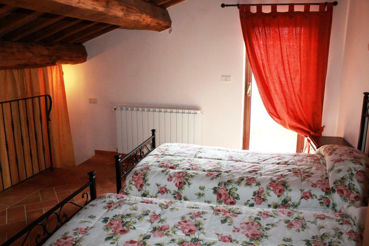 La Casa Del Calzolaio Hotel ราดิโกฟานี ภายนอก รูปภาพ